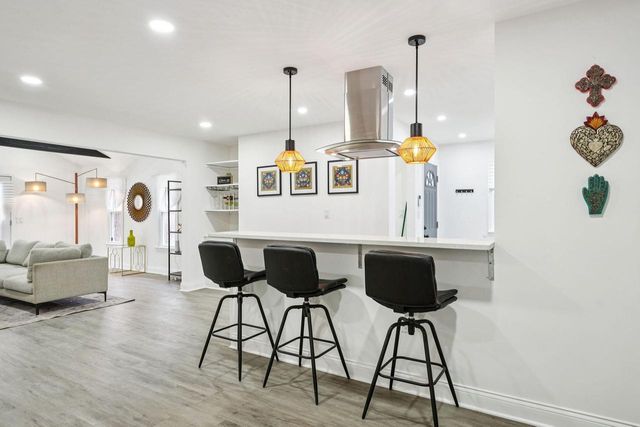 6666 N 91st STREET, Milwaukee, WI 53224