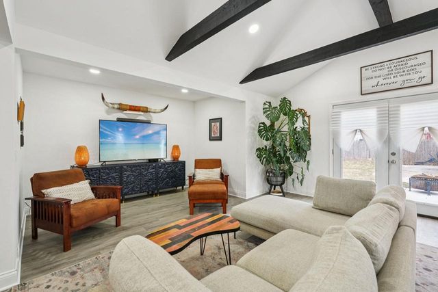 6666 N 91st STREET, Milwaukee, WI 53224