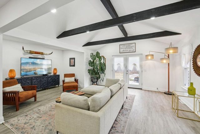 6666 N 91st STREET, Milwaukee, WI 53224