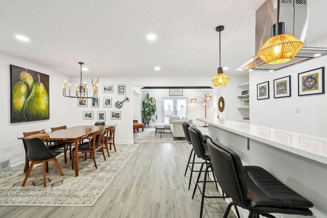 6666 N 91st STREET, Milwaukee, WI 53224