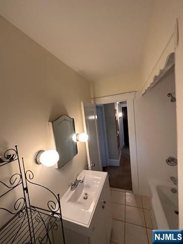 54 Washington Place 2nd flr, Ridgewood, NJ 07450