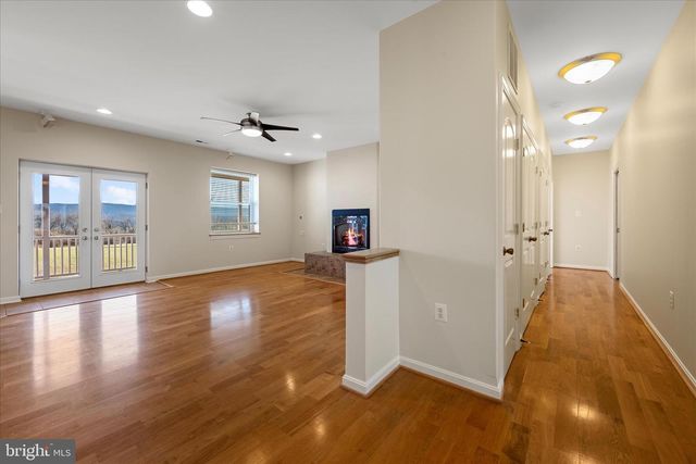 110 WELBOURNE LN, Gore, VA 22637