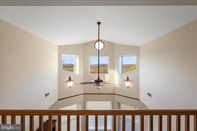 110 WELBOURNE LN, Gore, VA 22637