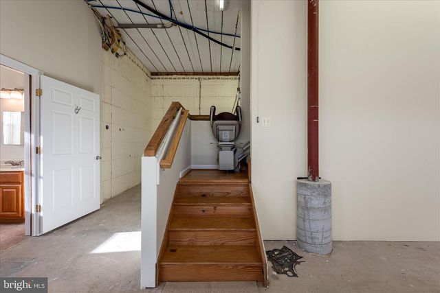 110 WELBOURNE LN, Gore, VA 22637