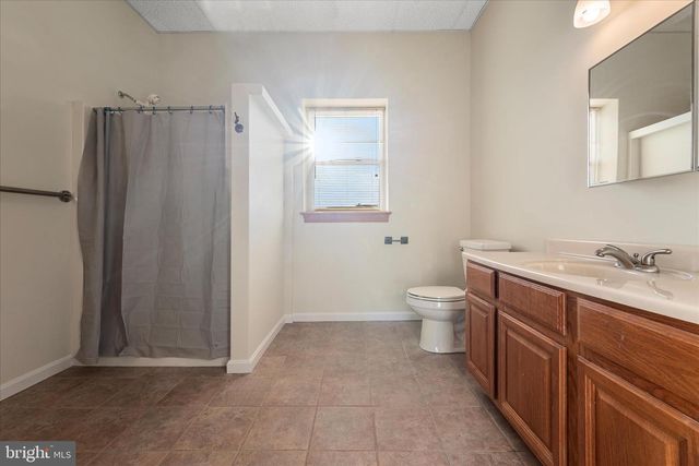 110 WELBOURNE LN, Gore, VA 22637