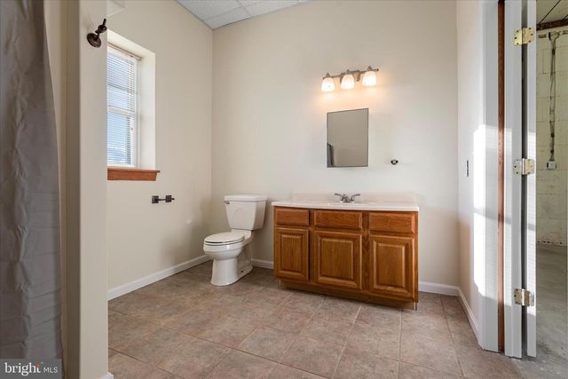 110 WELBOURNE LN, Gore, VA 22637