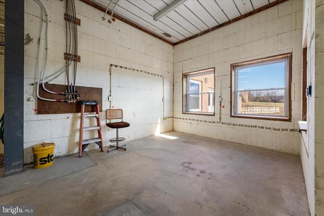 110 WELBOURNE LN, Gore, VA 22637