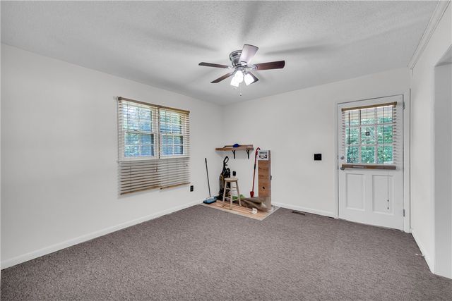 952 STEPHENS Drive, Westminster, SC 29693