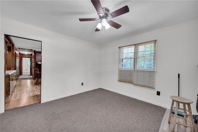952 STEPHENS Drive, Westminster, SC 29693