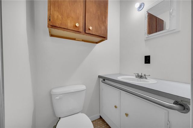 952 STEPHENS Drive, Westminster, SC 29693