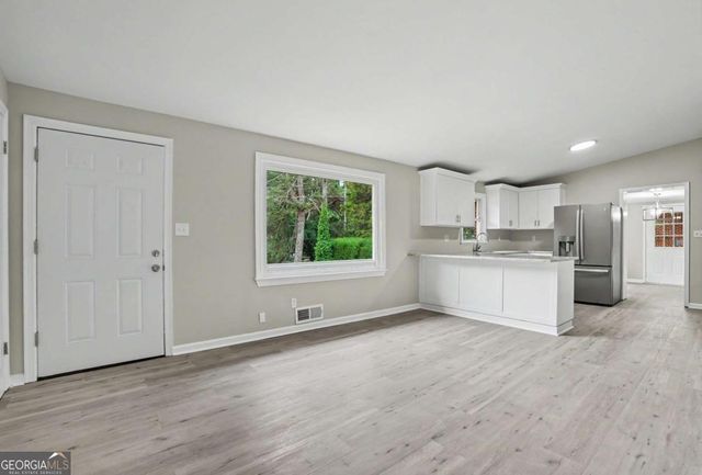 420 Georgia Avenue, Fayetteville, GA 30214