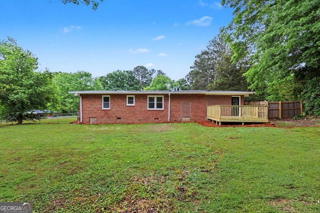 420 Georgia Avenue, Fayetteville, GA 30214