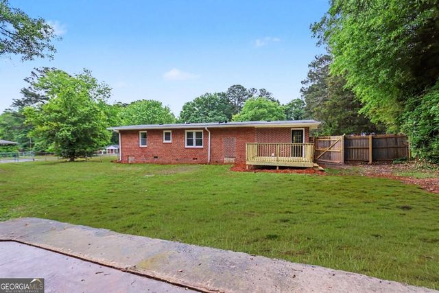 420 Georgia Avenue, Fayetteville, GA 30214
