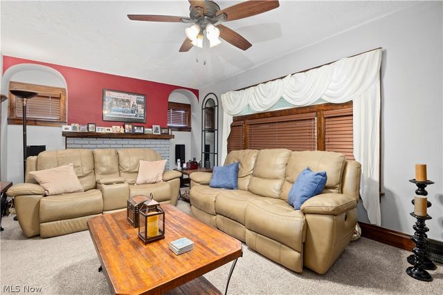 3569 Warren Road, Cleveland, OH 44111