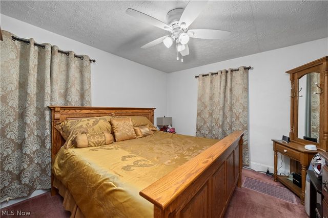 3569 Warren Road, Cleveland, OH 44111