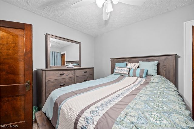 3569 Warren Road, Cleveland, OH 44111