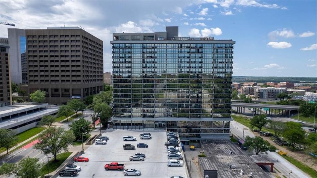 600 E Admiral Boulevard 408, Kansas City, MO 64106