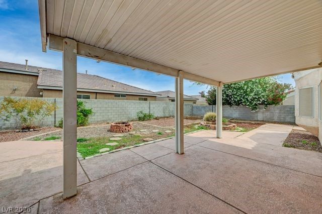 6924 Hazelnut Garden Street, Las Vegas, NV 89131