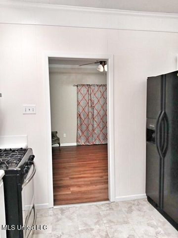 224 Querens Avenue, Biloxi, MS 39530