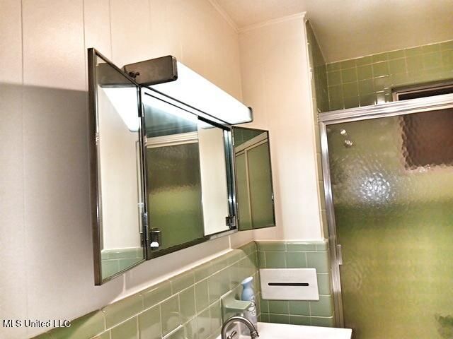 224 Querens Avenue, Biloxi, MS 39530