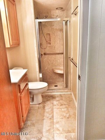 224 Querens Avenue, Biloxi, MS 39530