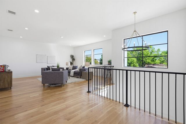 3847 Durango Drive, Dallas, TX 75220