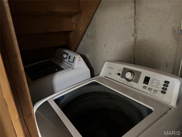 1126 Rue La Chelle Walk 1126, Creve Coeur, MO 63141