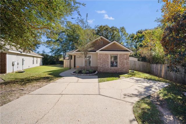 25 Breydon Court, Mobile, AL 36608