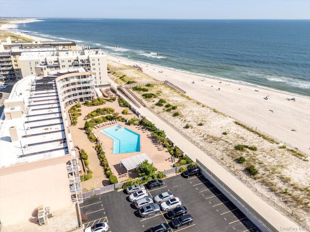 830 Shore Road 1G, Long Beach, NY 11561