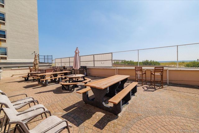 830 Shore Road 1G, Long Beach, NY 11561