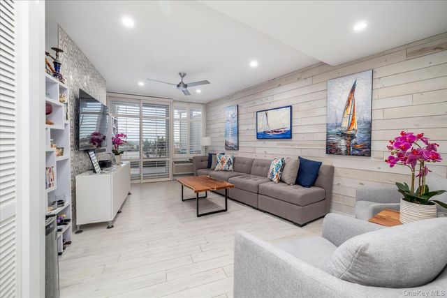 830 Shore Road 1G, Long Beach, NY 11561