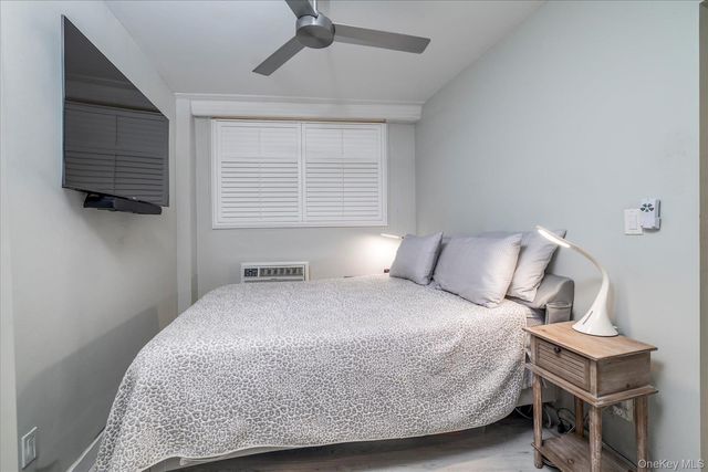 830 Shore Road 1G, Long Beach, NY 11561