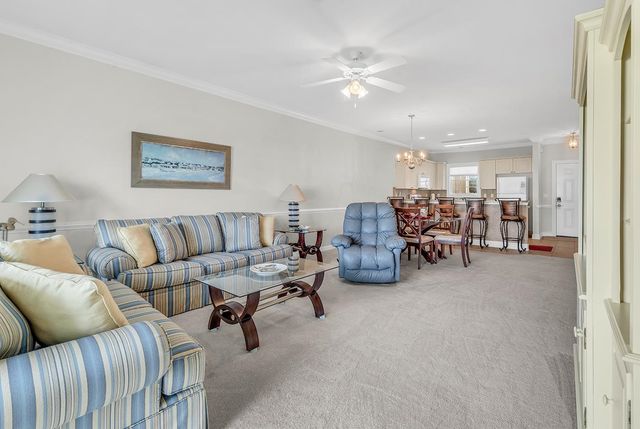 4829 Luster Leaf Cir Apt 303, Myrtle Beach, SC 29577