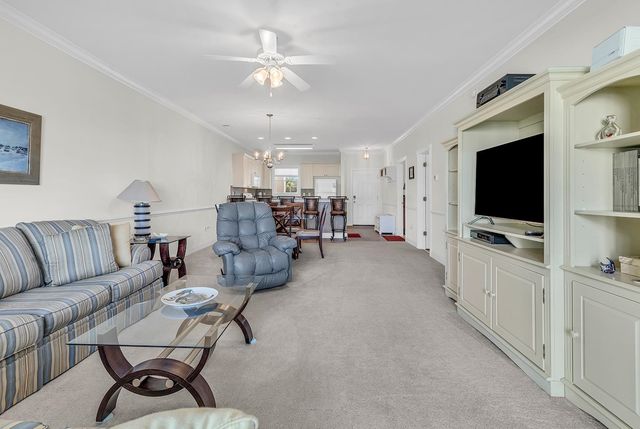4829 Luster Leaf Cir Apt 303, Myrtle Beach, SC 29577