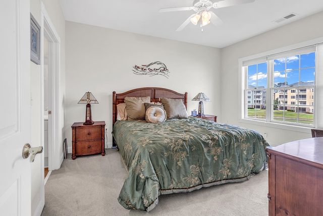 4829 Luster Leaf Cir Apt 303, Myrtle Beach, SC 29577