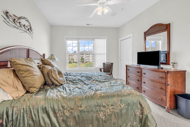 4829 Luster Leaf Cir Apt 303, Myrtle Beach, SC 29577