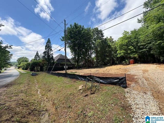 3264 GREEN VALLEY ROAD, Vestavia Hills, AL 35243