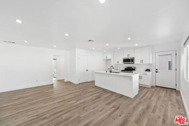 4723 Albury Avenue, Lakewood, CA 90713