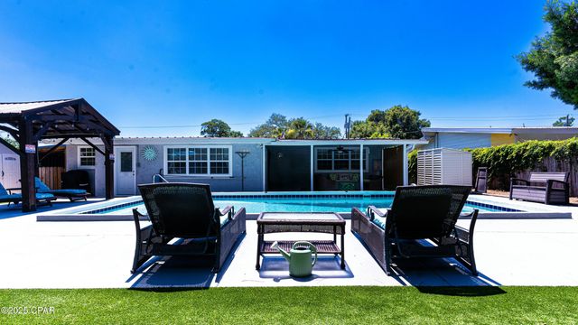 206 Carolyn Avenue, Panama City Beach, FL 32407