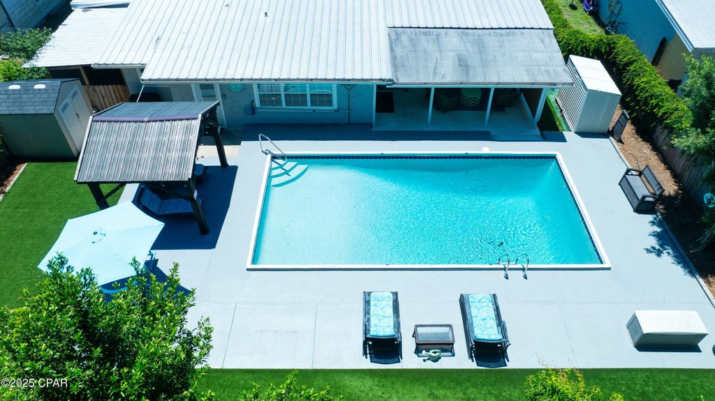 Image 17 of property listing at 206 Carolyn Avenue, Panama City Beach, FL 32407