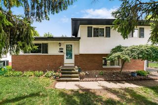 6440 Kildale Square W, Columbus, OH 43229