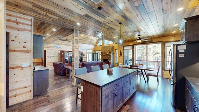 7523 Nelson Road, Crane Lake, MN 55725