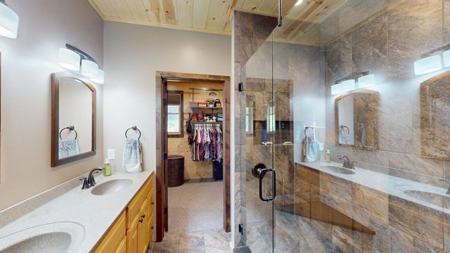 7523 Nelson Road, Crane Lake, MN 55725