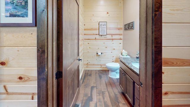 7523 Nelson Road, Crane Lake, MN 55725