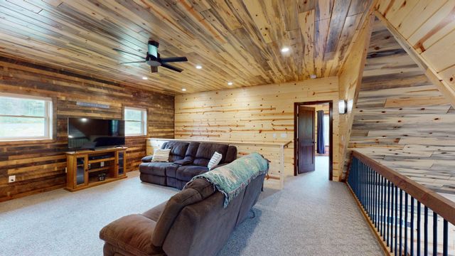 7523 Nelson Road, Crane Lake, MN 55725