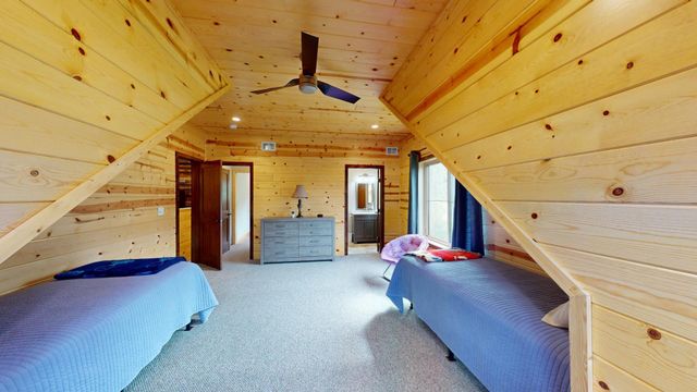 7523 Nelson Road, Crane Lake, MN 55725