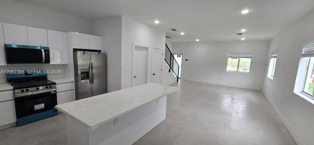 141 NW 11th St 0, Pompano Beach, FL 33060