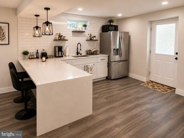 8107 BROWN CT, Alexandria, VA 22306