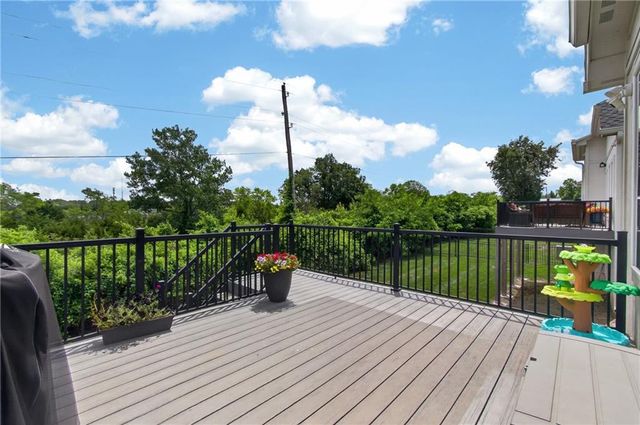 4021 NE Sagamore Drive D, Lee's Summit, MO 64064