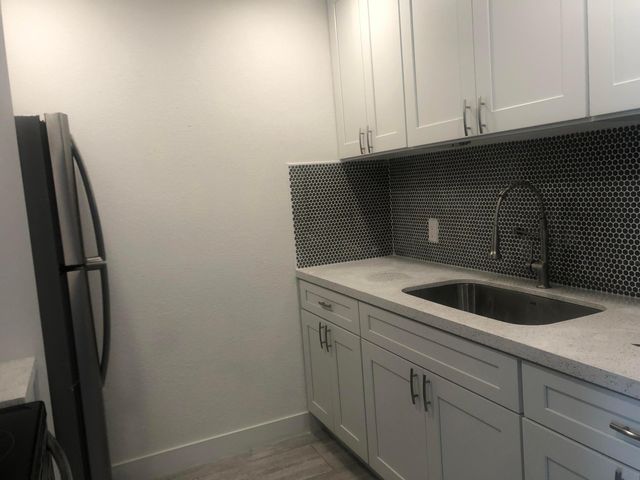 13455 SW 9th Court 404j, Pembroke Pines, FL 33027